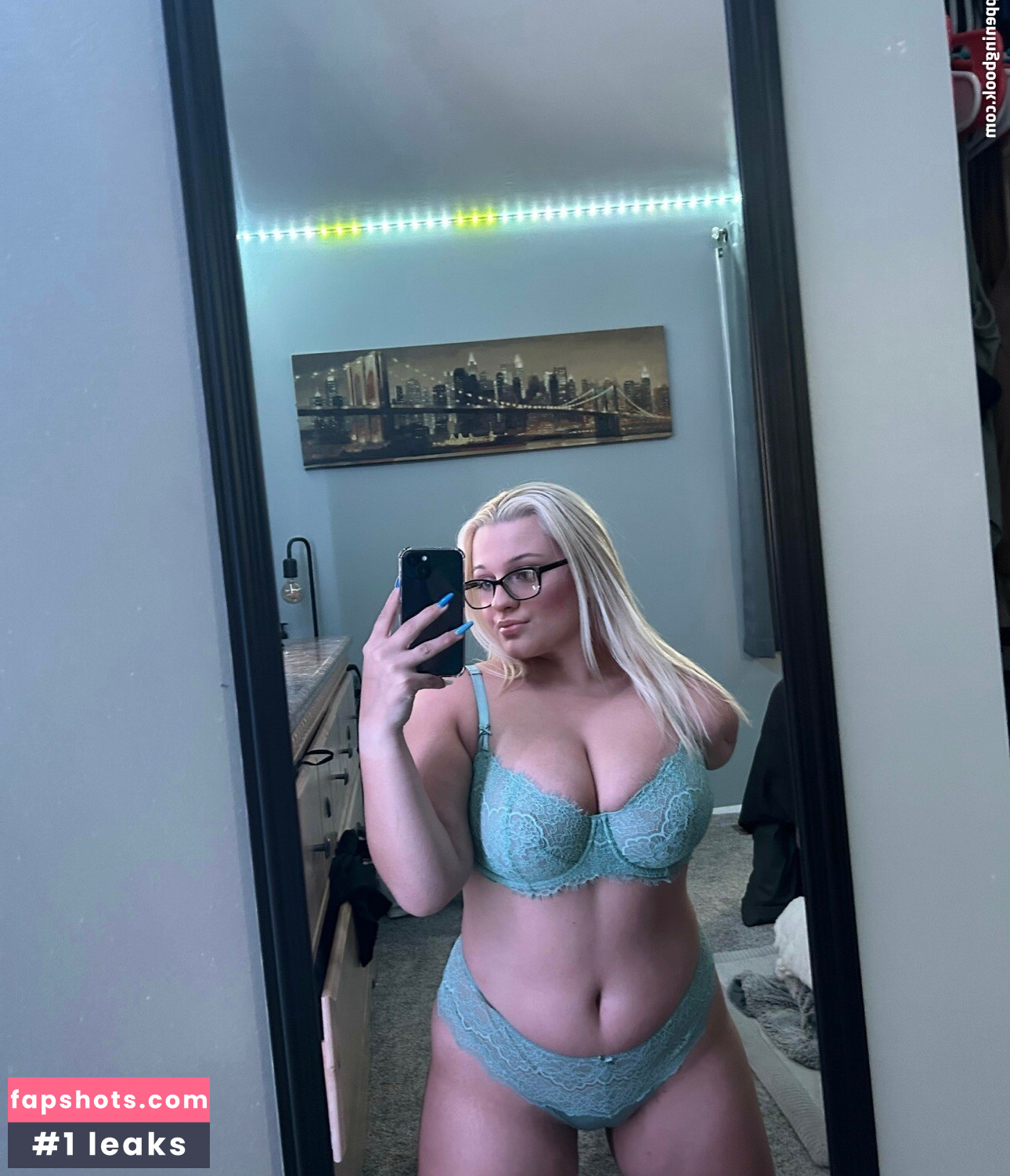 Hailey Higgins gallery photo #2