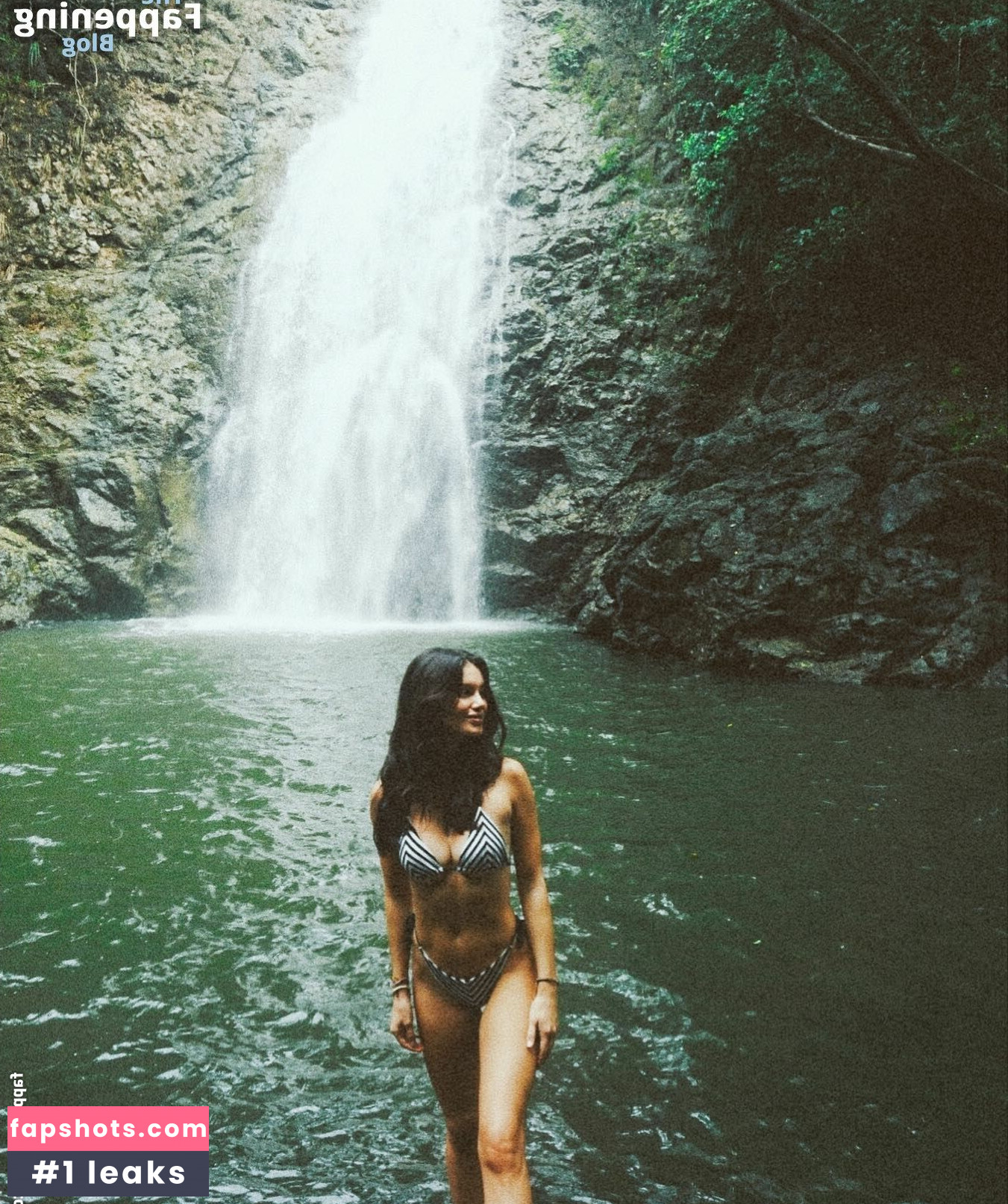 Hailey Outland gallery photo #3