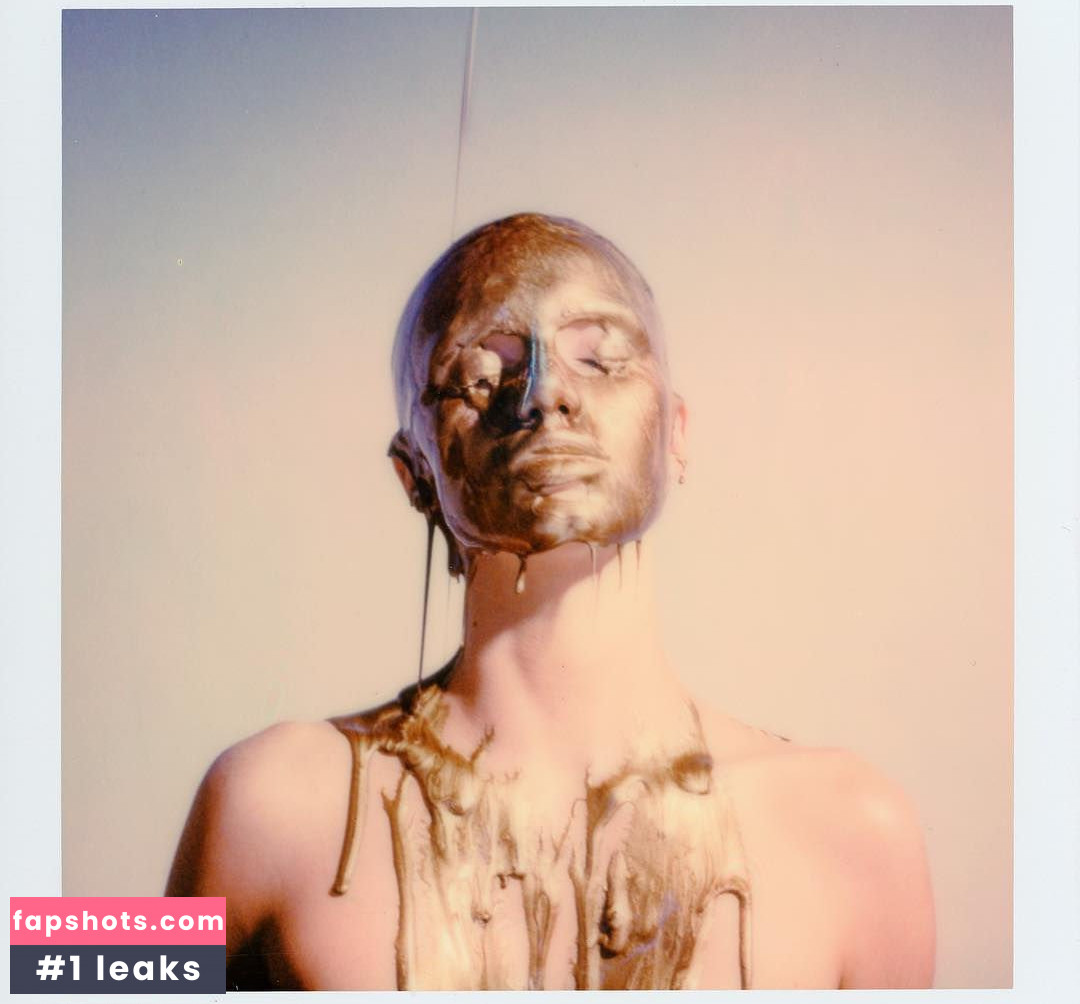 Hailey Outland gallery photo #33