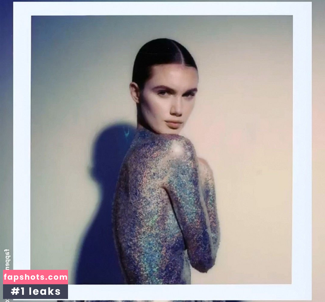 Hailey Outland gallery photo #36