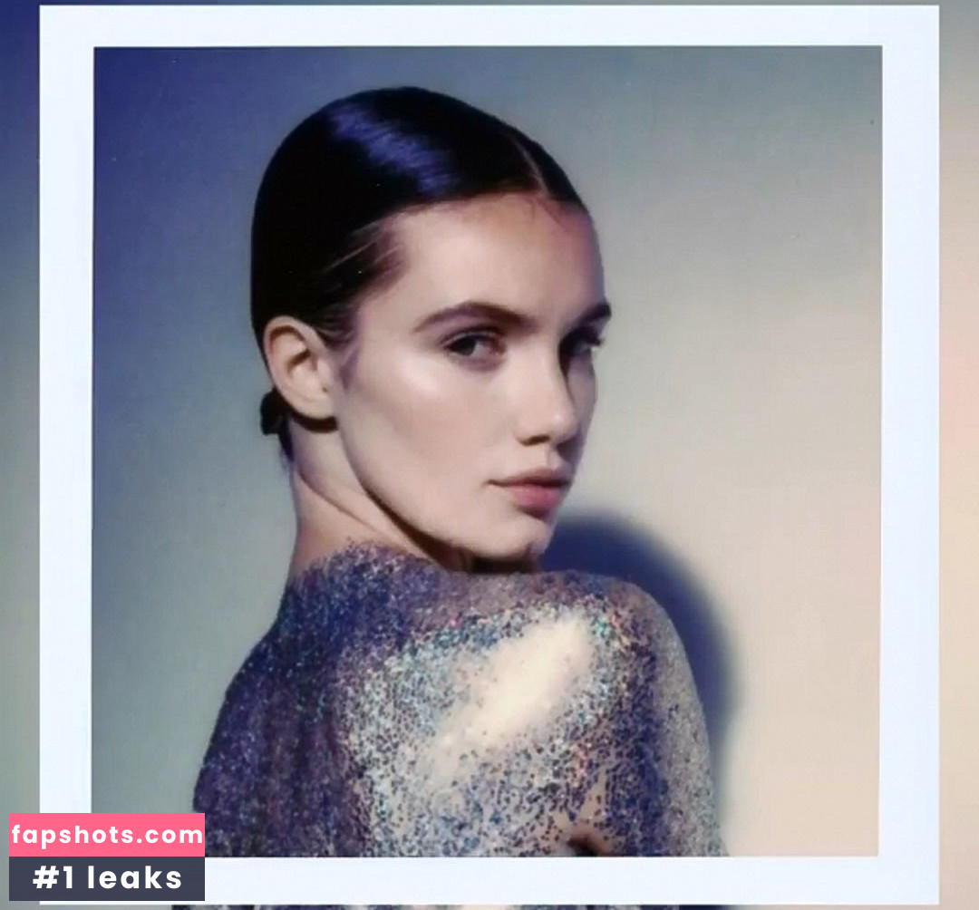 Hailey Outland gallery photo #37