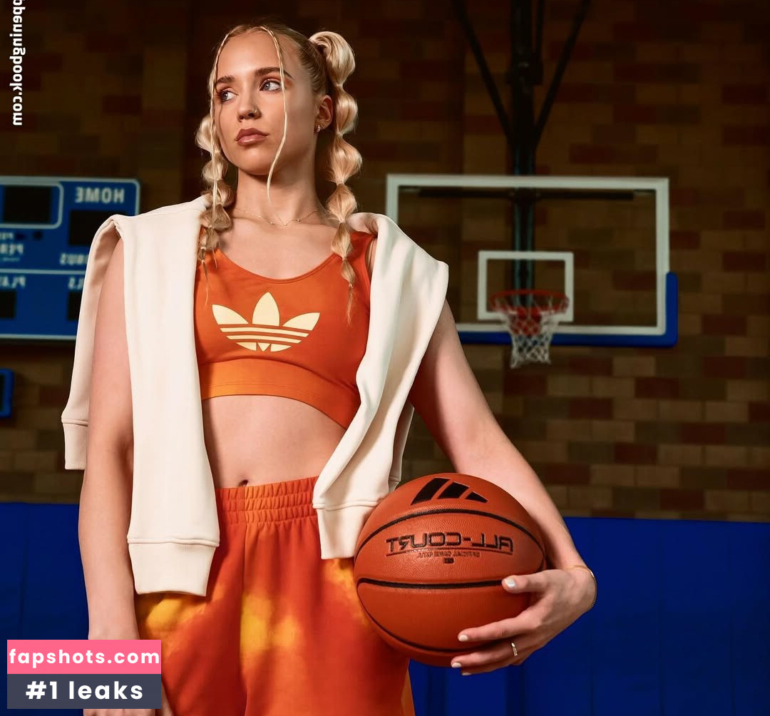 Hailey Van Lith gallery photo #5