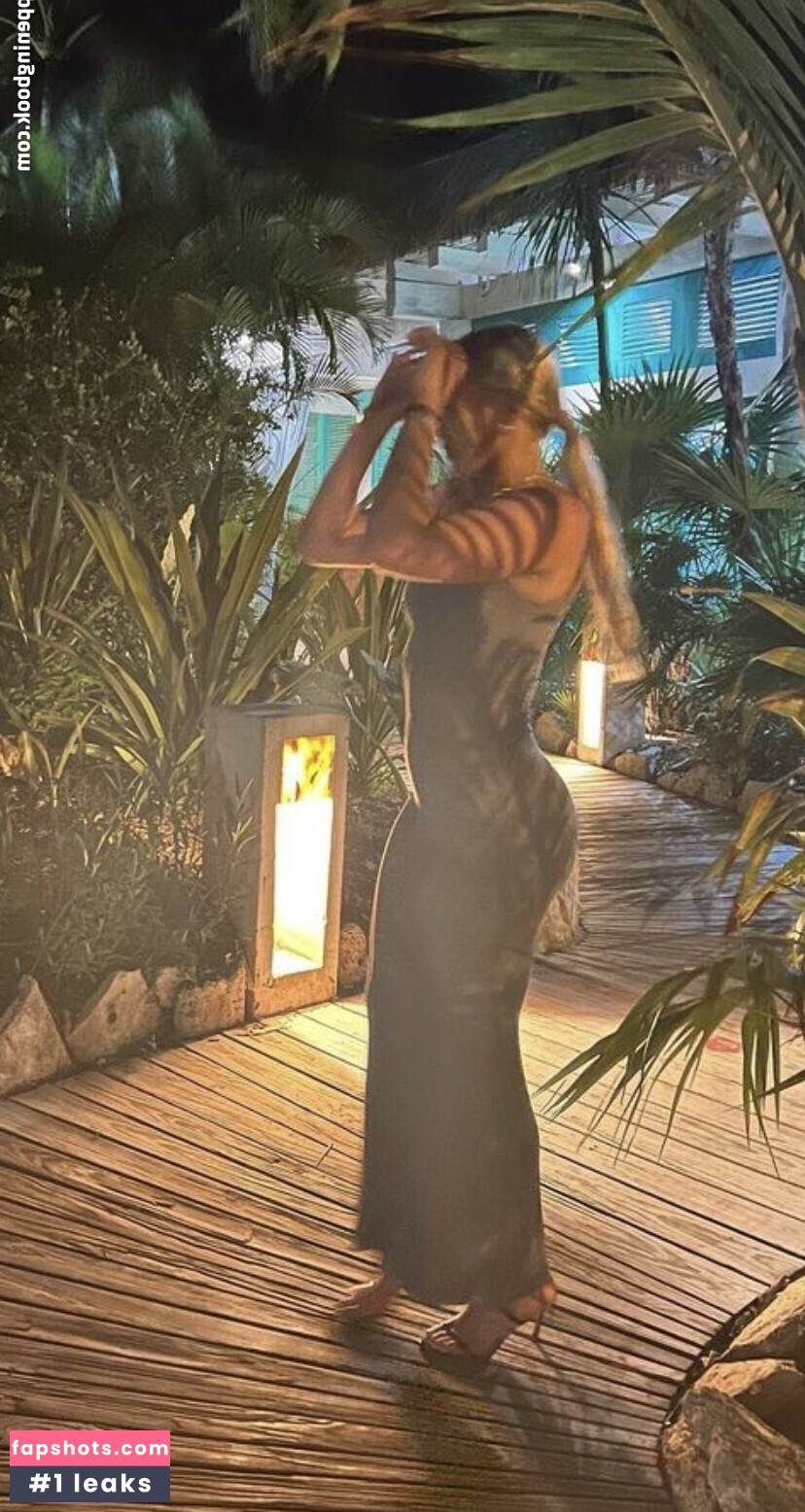 Hailey Van Lith gallery photo #6