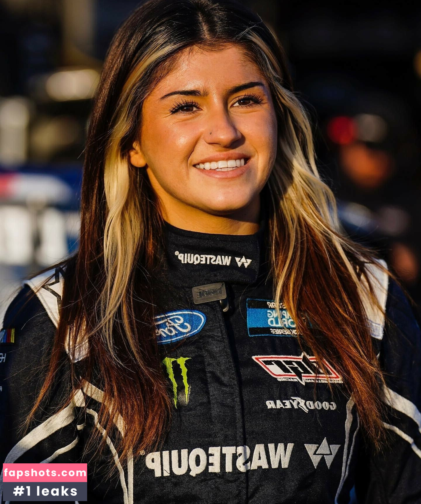 Hailie Deegan gallery photo #115