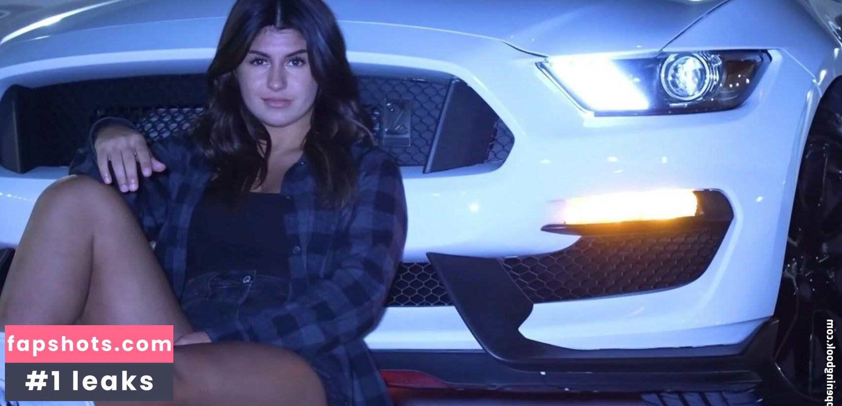 Hailie Deegan gallery photo #25