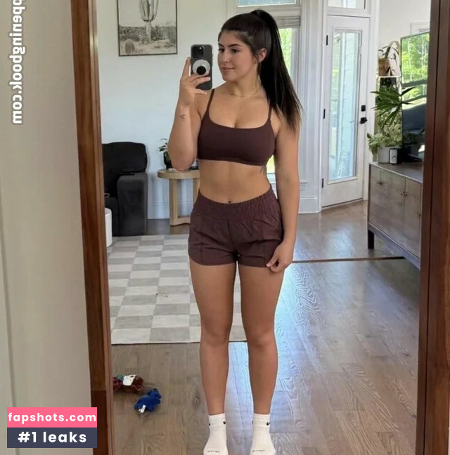 Hailie Deegan gallery photo #28