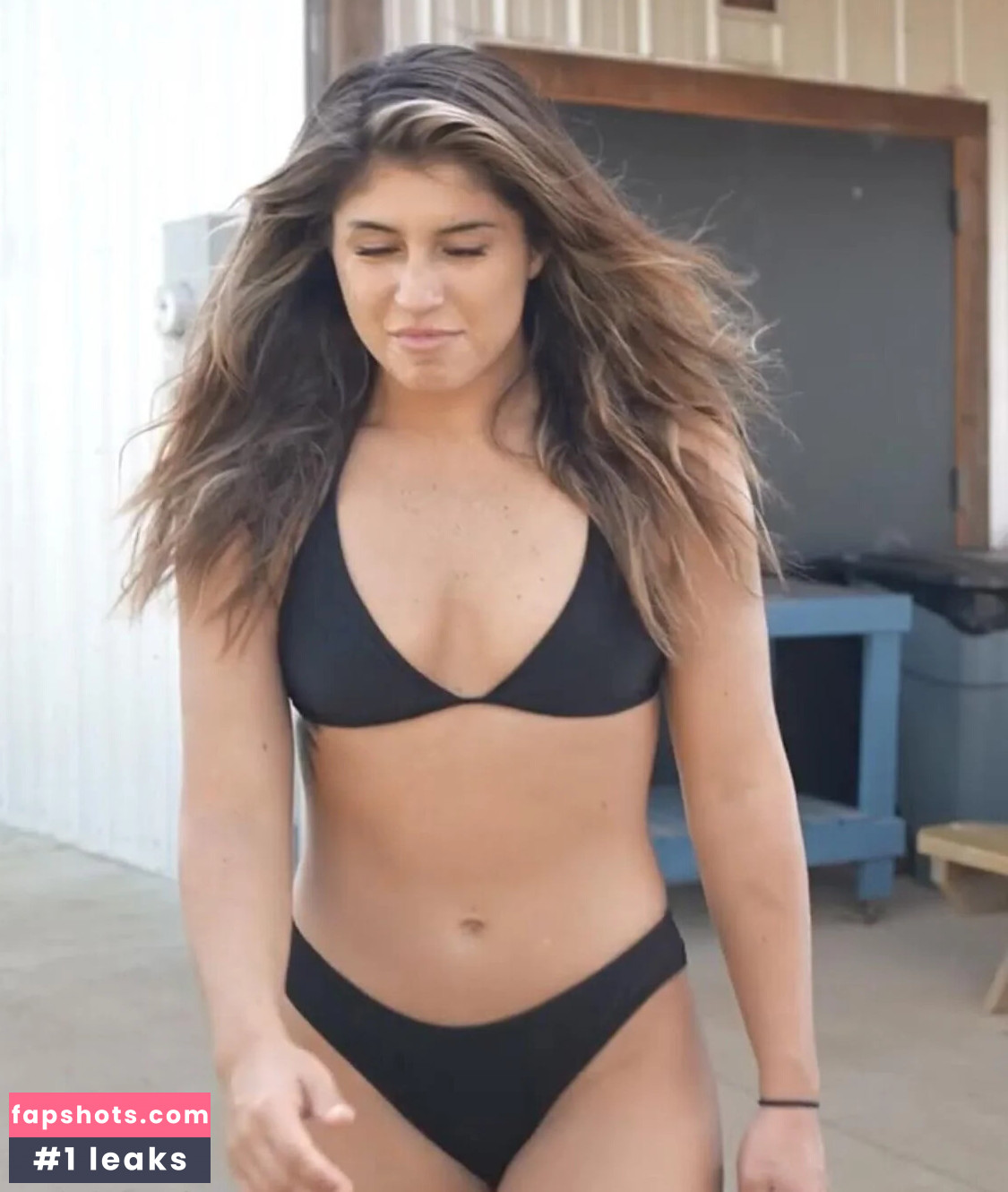 Hailie Deegan gallery photo #94