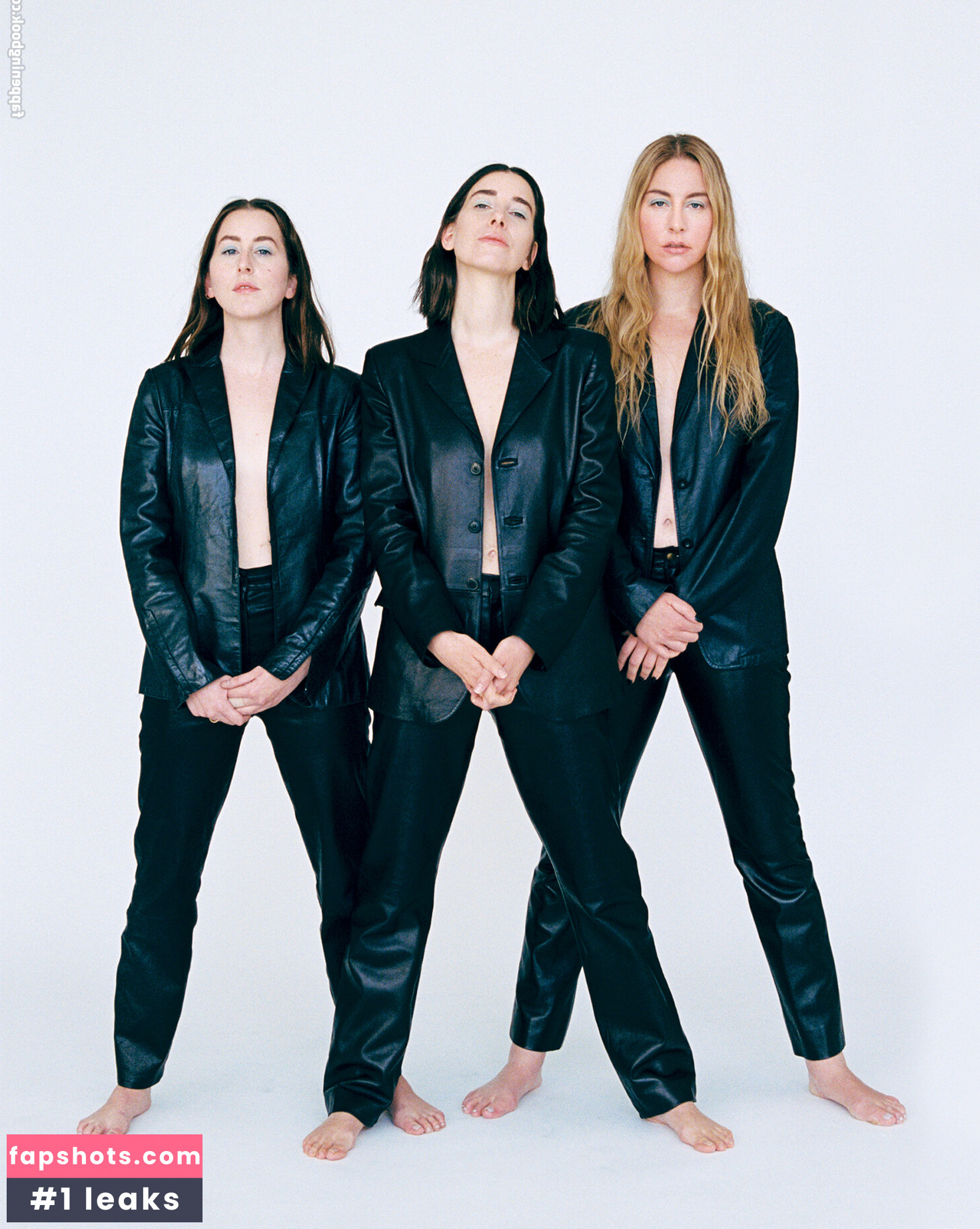 Haim Sisters gallery photo #96