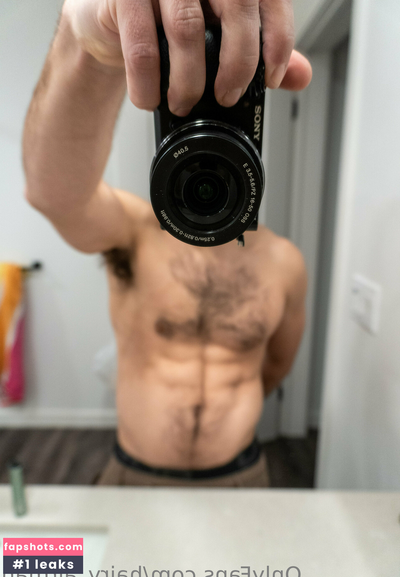 hairy_airman gallery photo #9