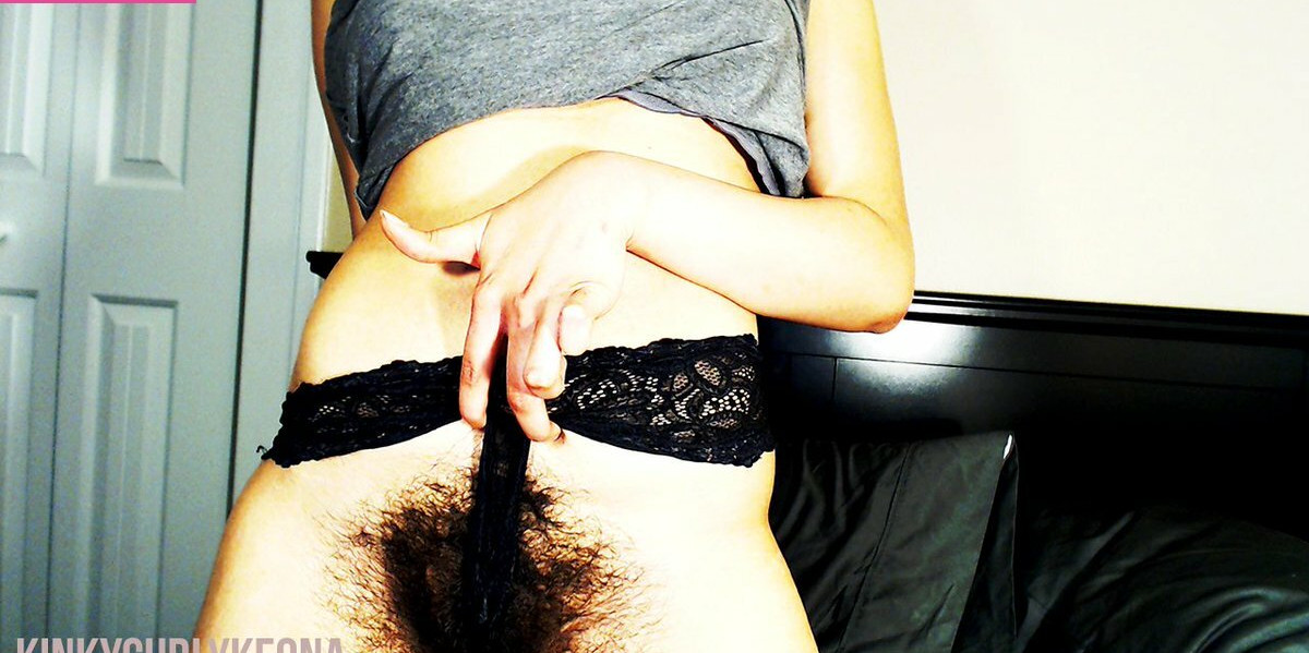 hairy-women gallery photo #1193