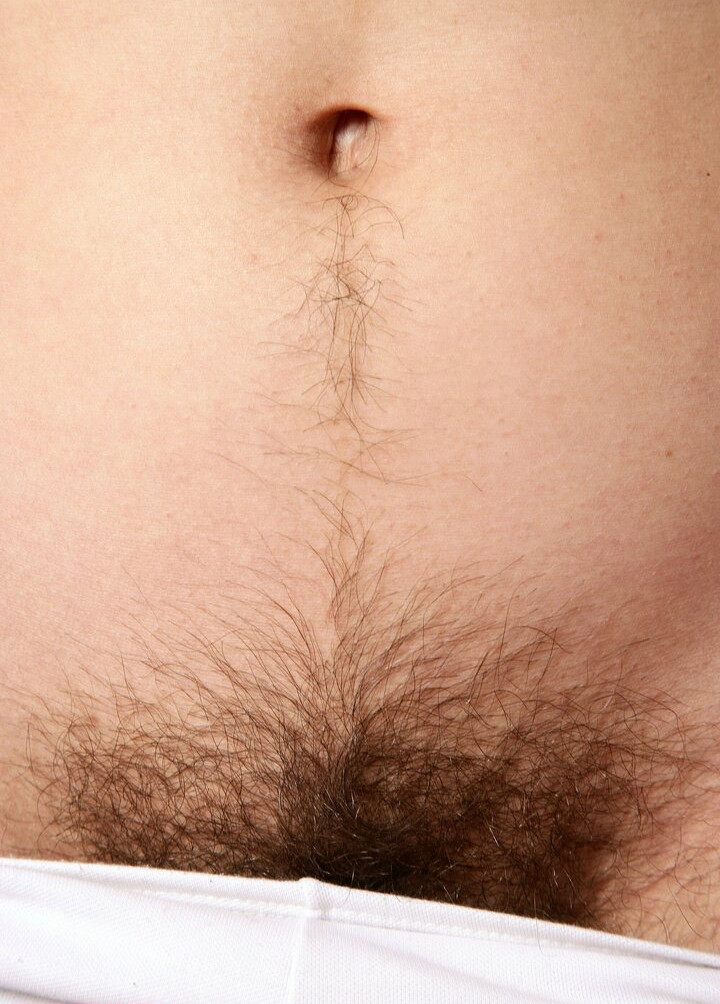 hairy-women gallery photo #1201