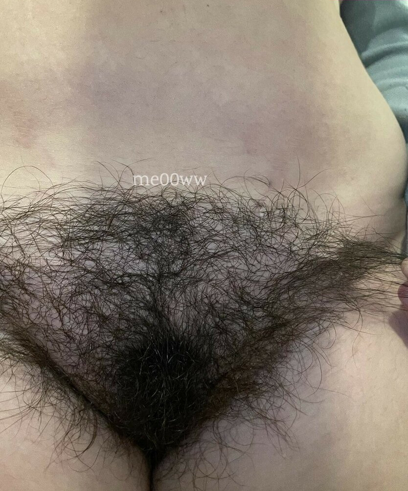 hairy-women gallery photo #1204