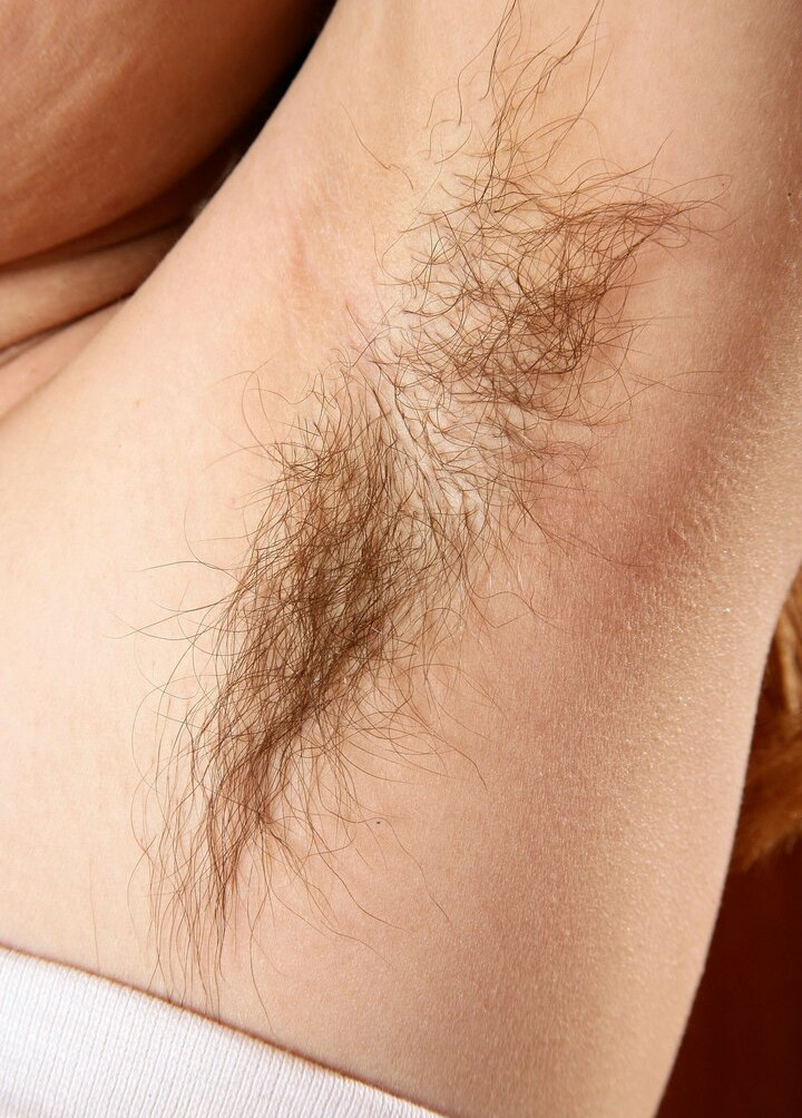 hairy-women gallery photo #1207