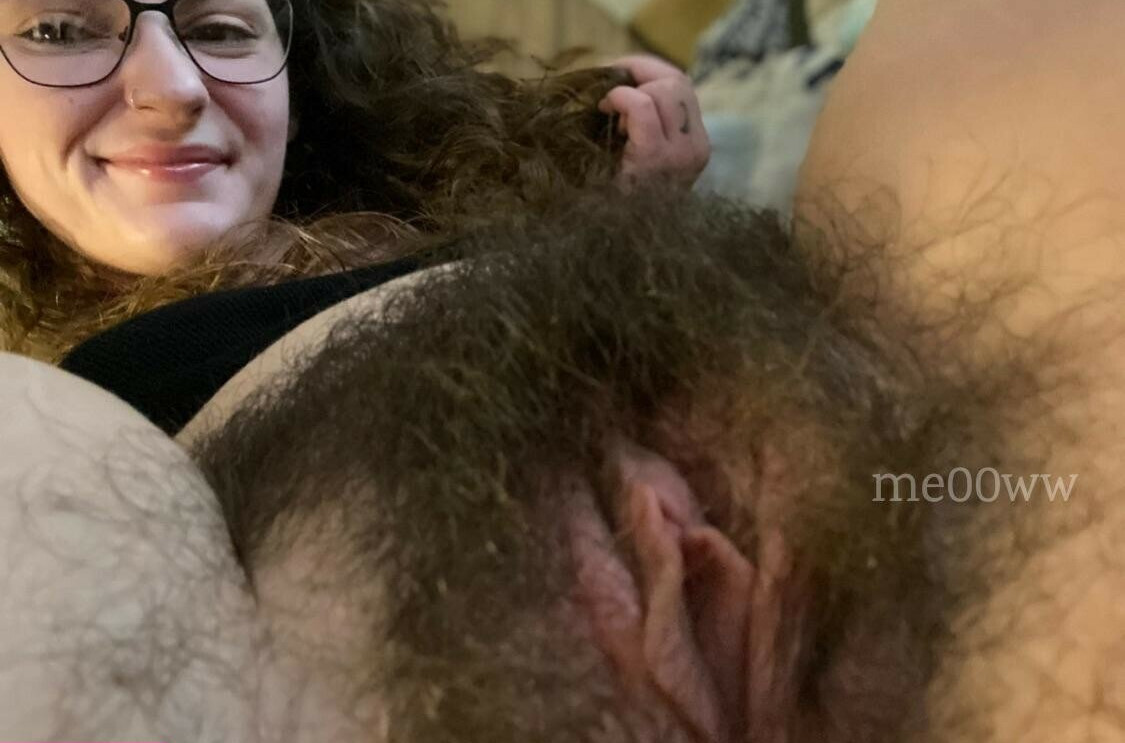 hairy-women gallery photo #1229