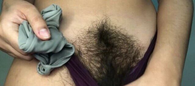 hairy-women gallery photo #1273