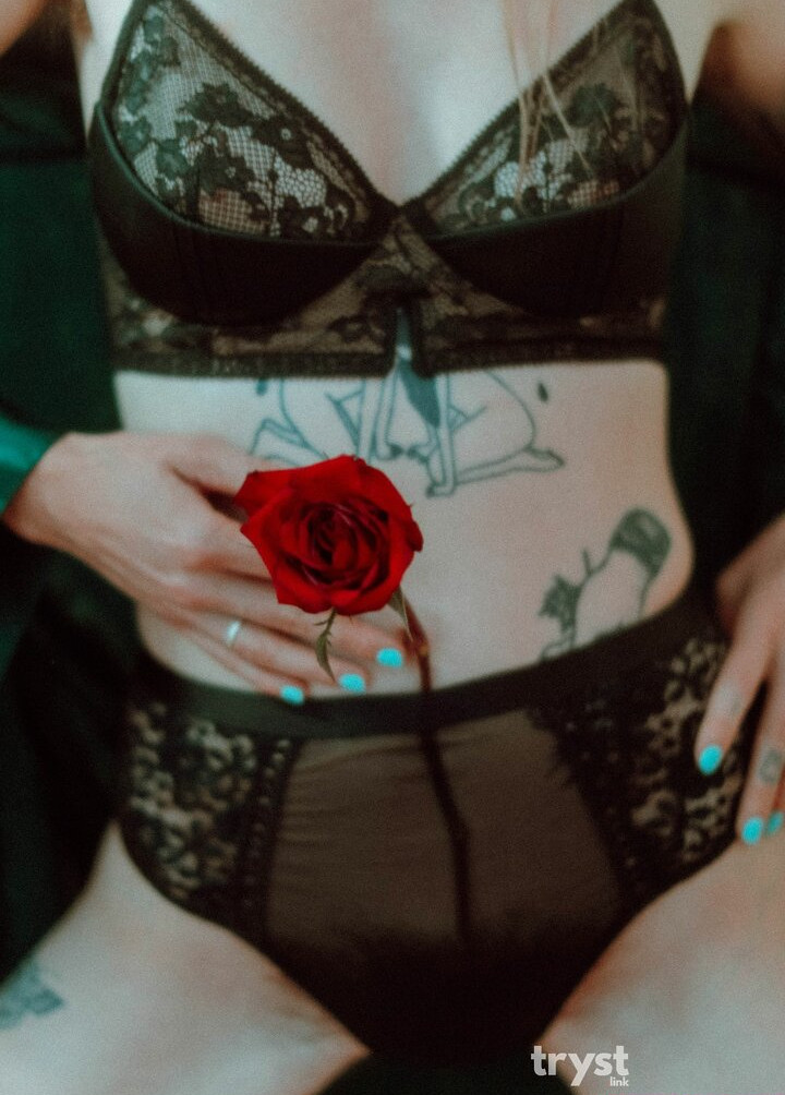 hairy-women gallery photo #1390