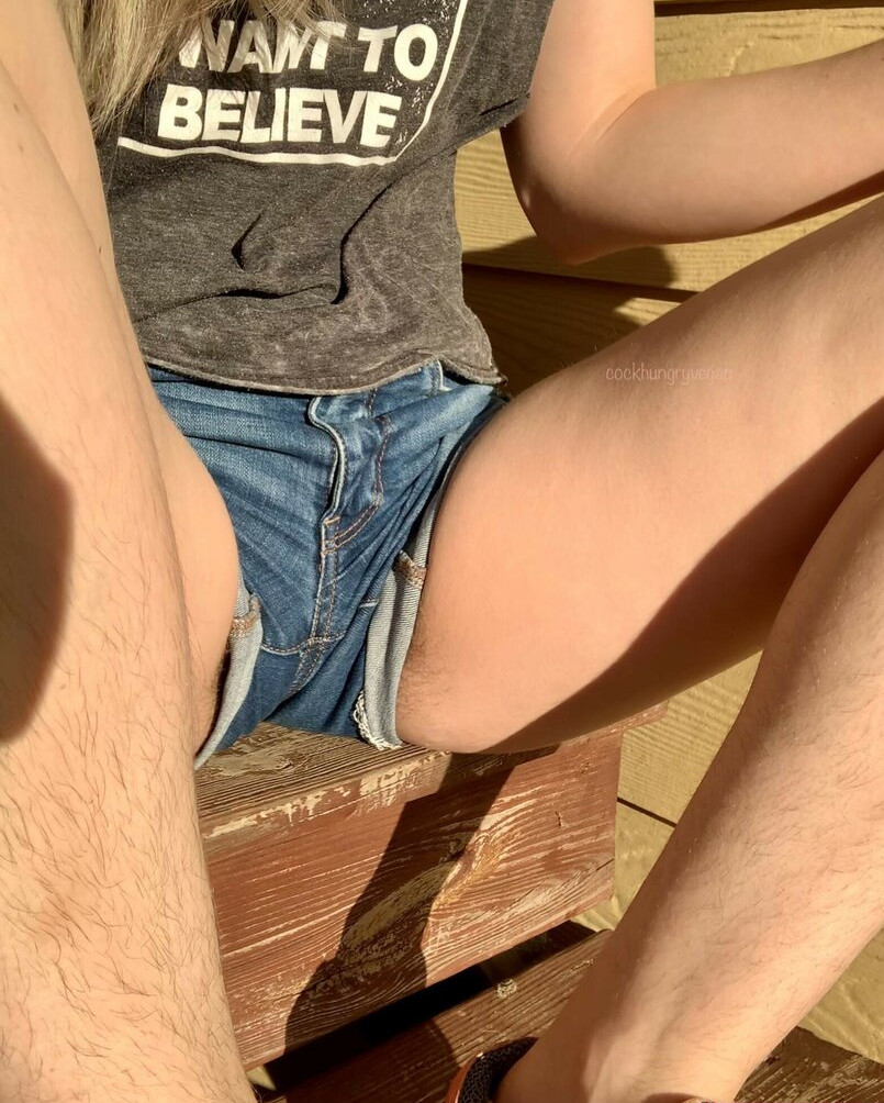 hairy-women gallery photo #1717