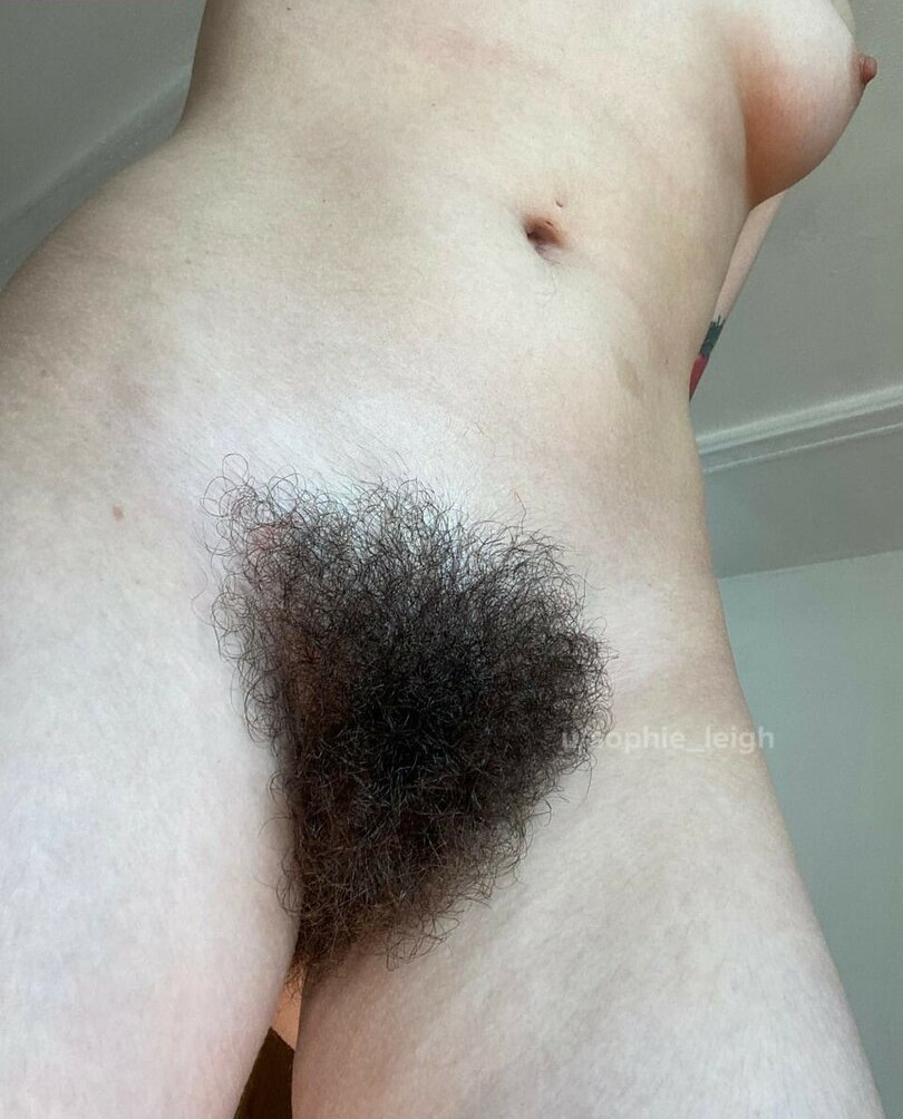 hairy-women gallery photo #1956