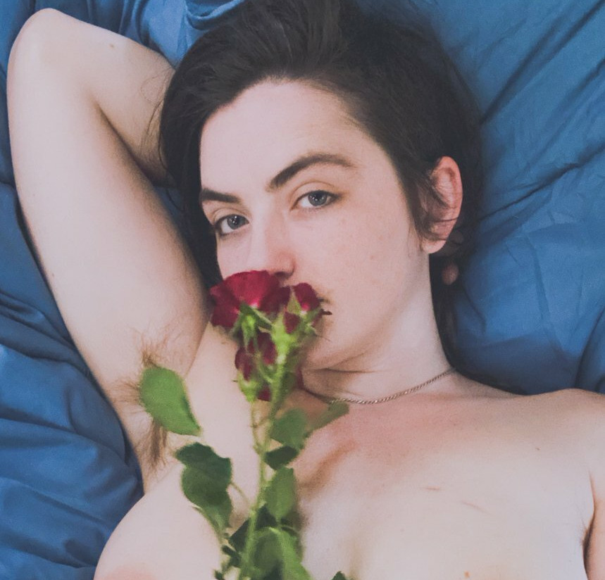 hairy-women gallery photo #2106