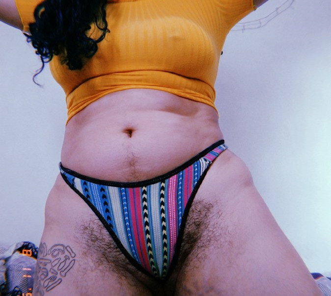 hairy-women gallery photo #2197