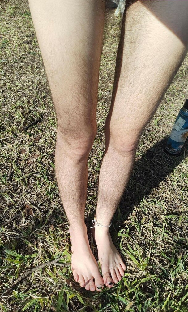 hairy-women gallery photo #2217