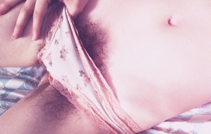 hairy-women gallery photo #2904