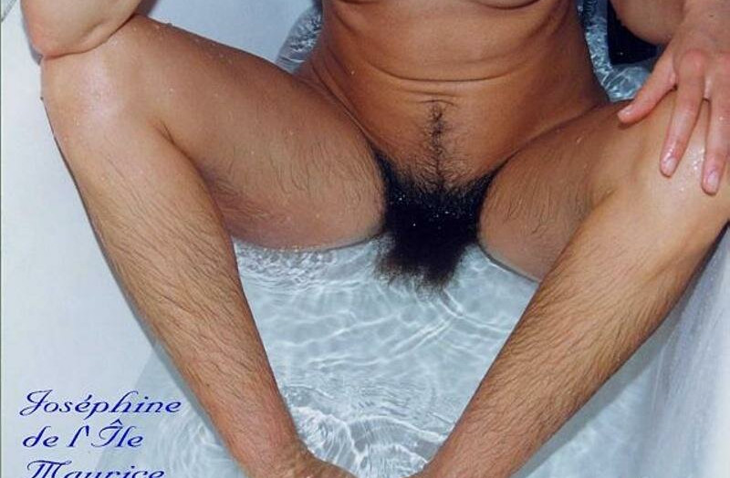 hairy-women gallery photo #3044