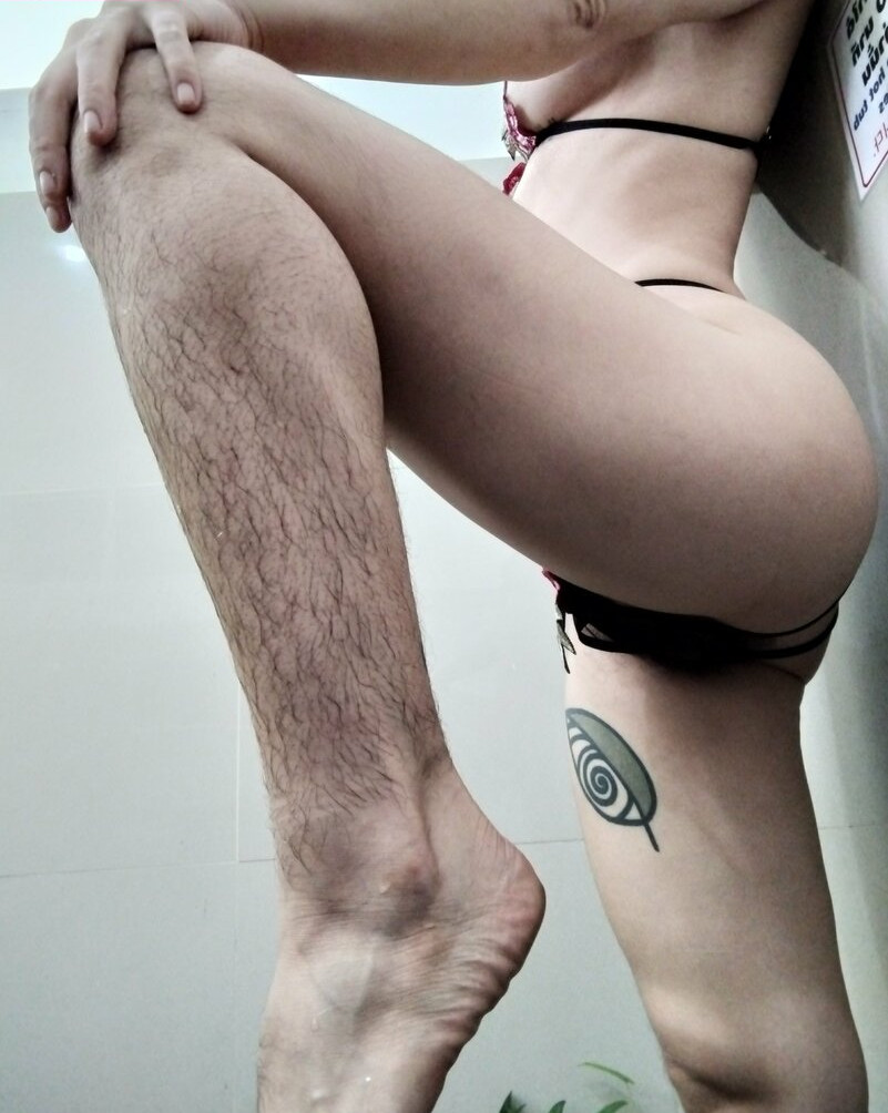 hairy-women gallery photo #612