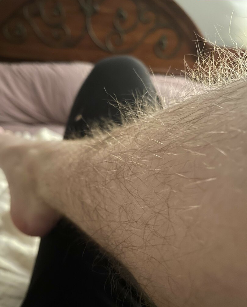 hairy-women gallery photo #912