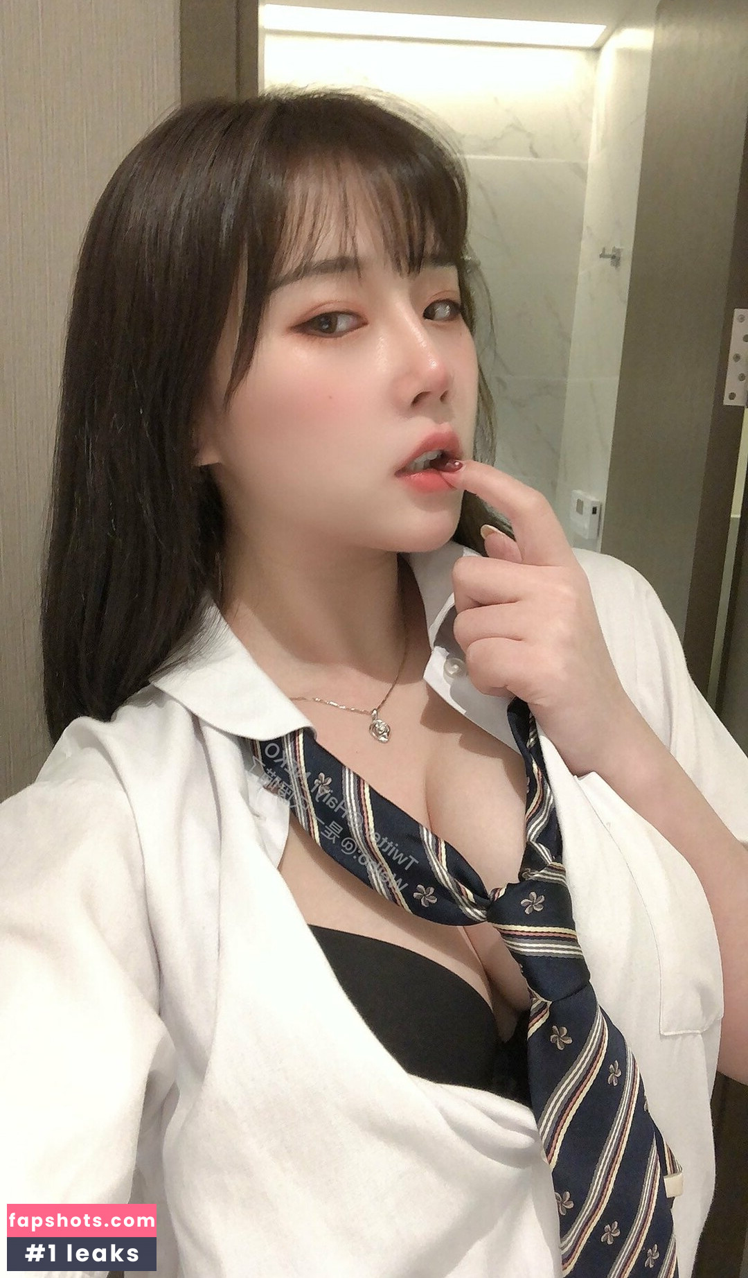 Haiyi_NEKO gallery photo #116