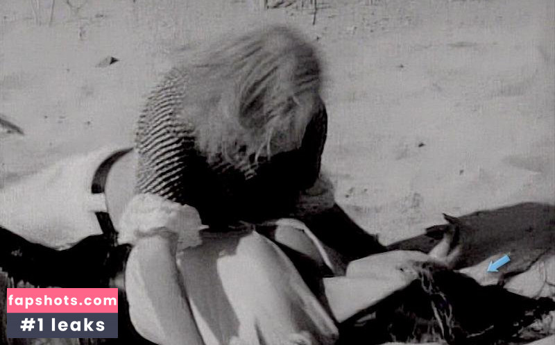 Haji nude babe gallery