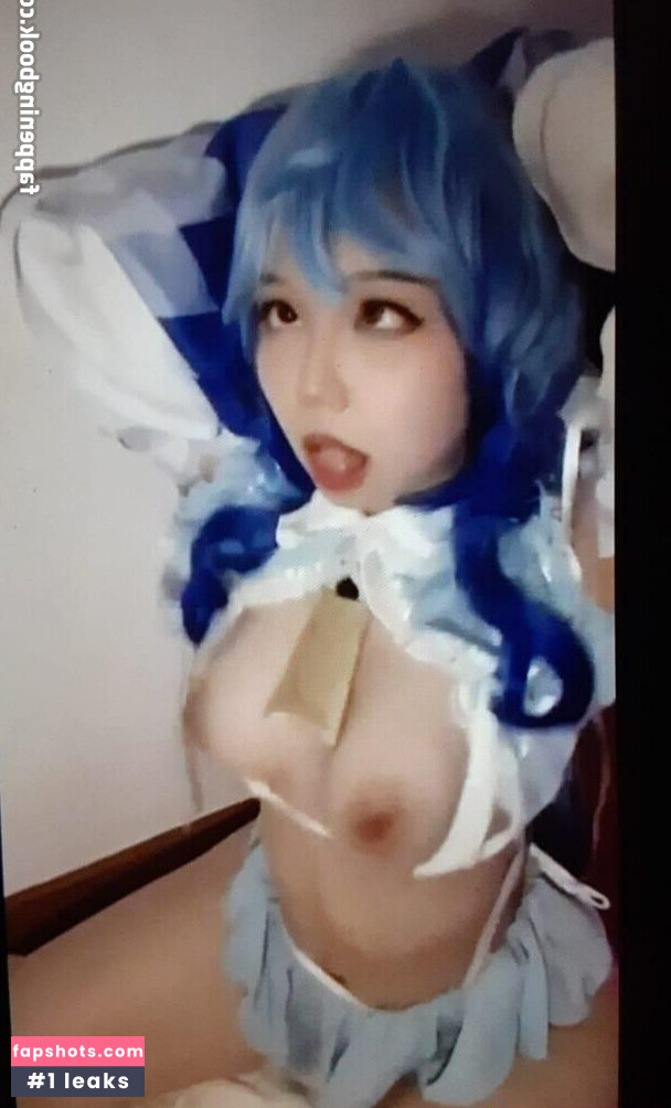 Hakaosan Patreon nude babe gallery