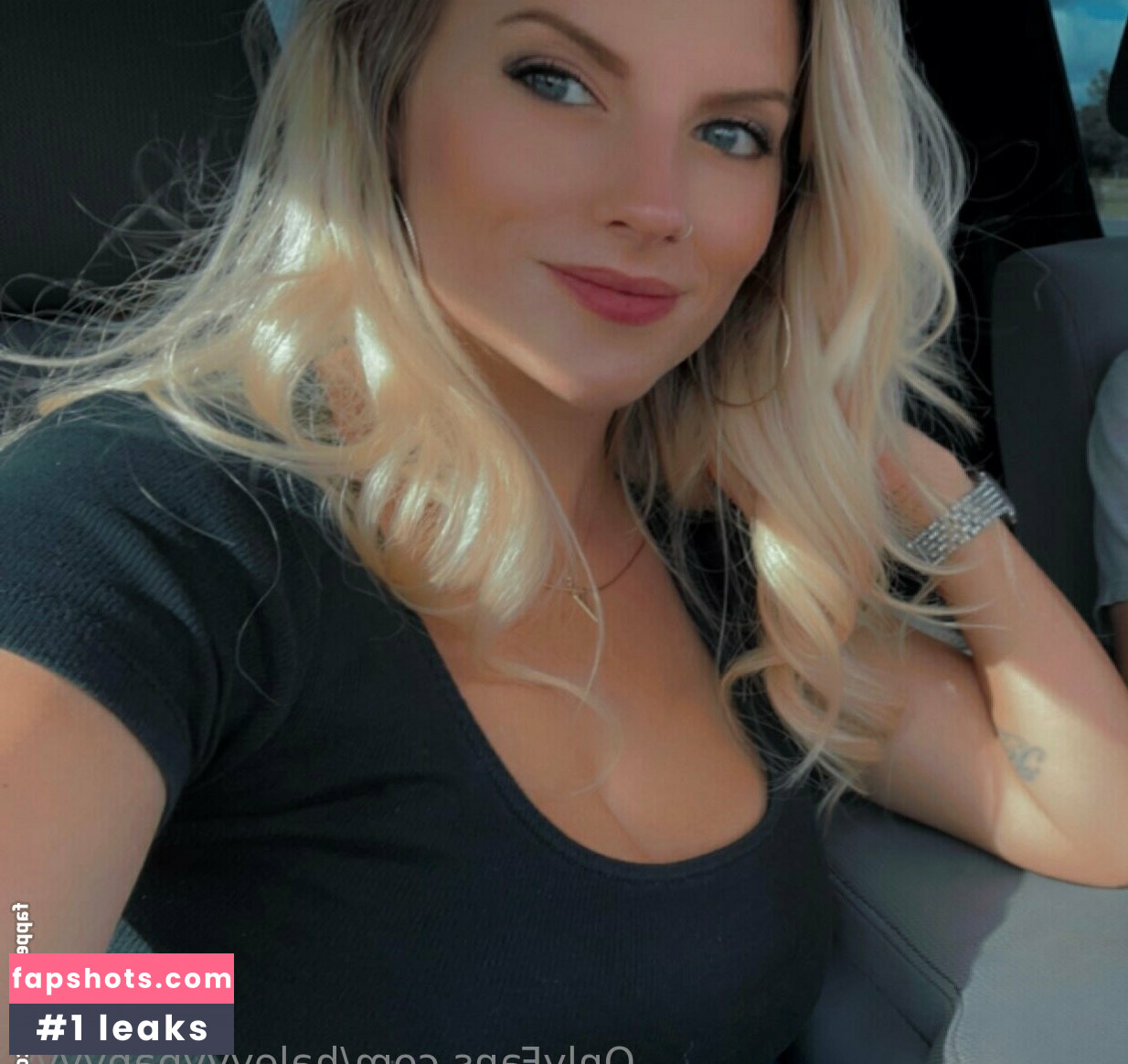 Haley Cummings gallery photo #12