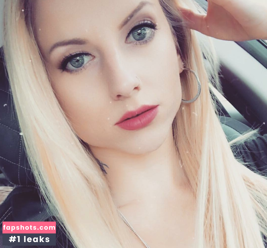 Haley Cummings gallery photo #16