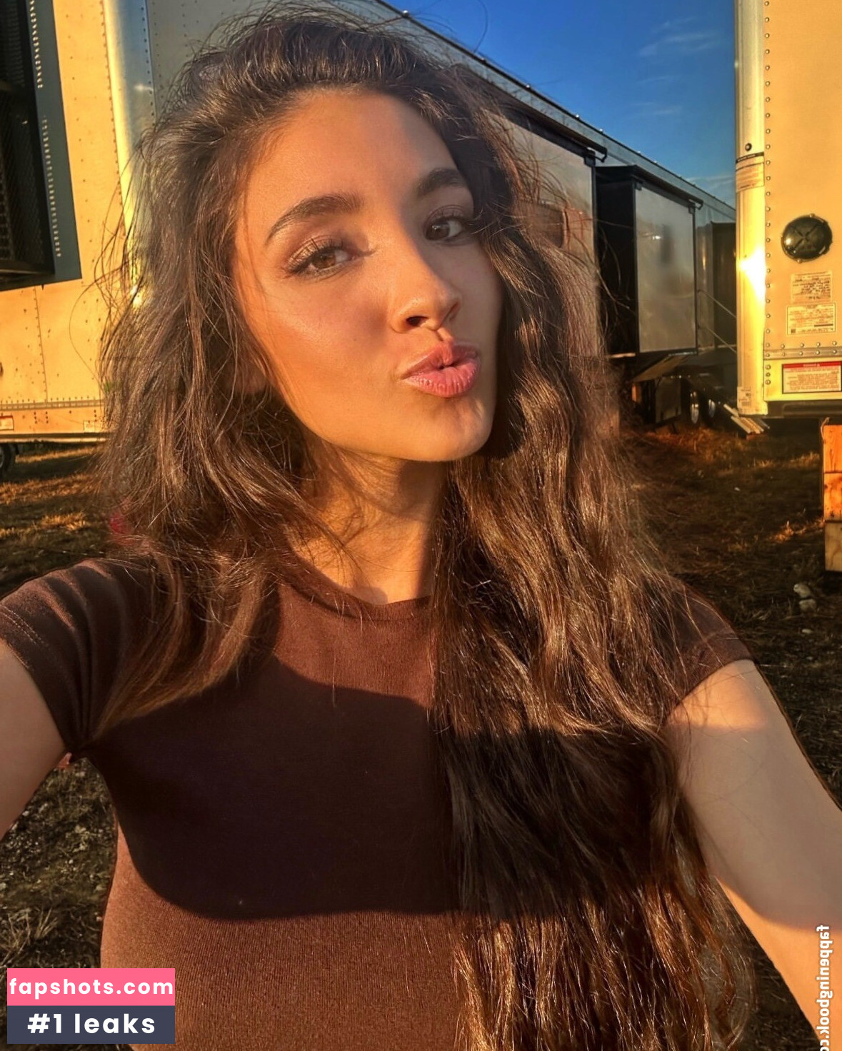 Haley Gosserand gallery photo #6