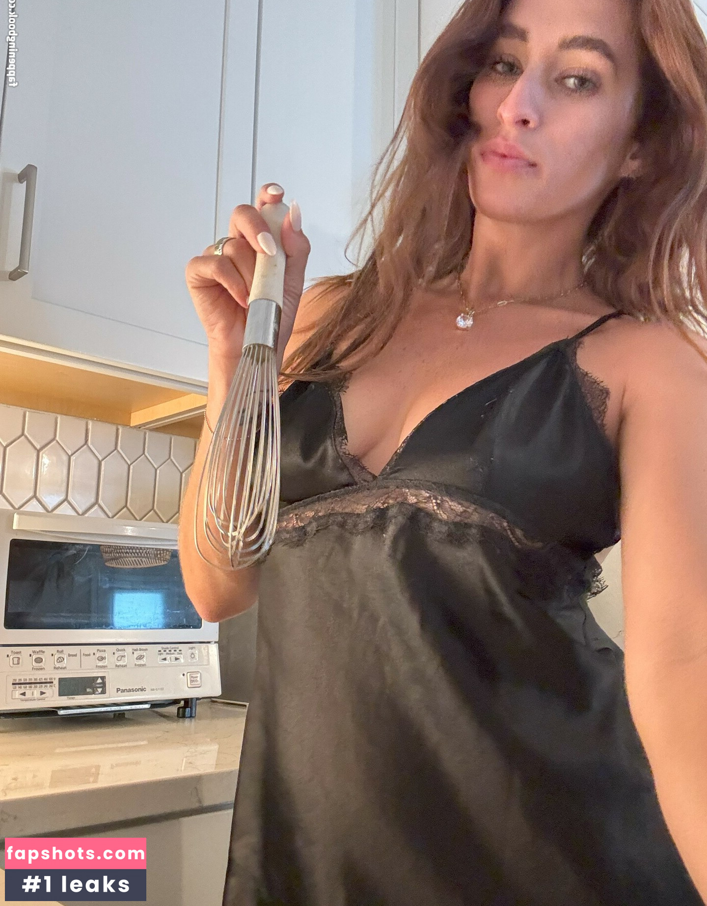 HaleyParkerXO gallery photo #16