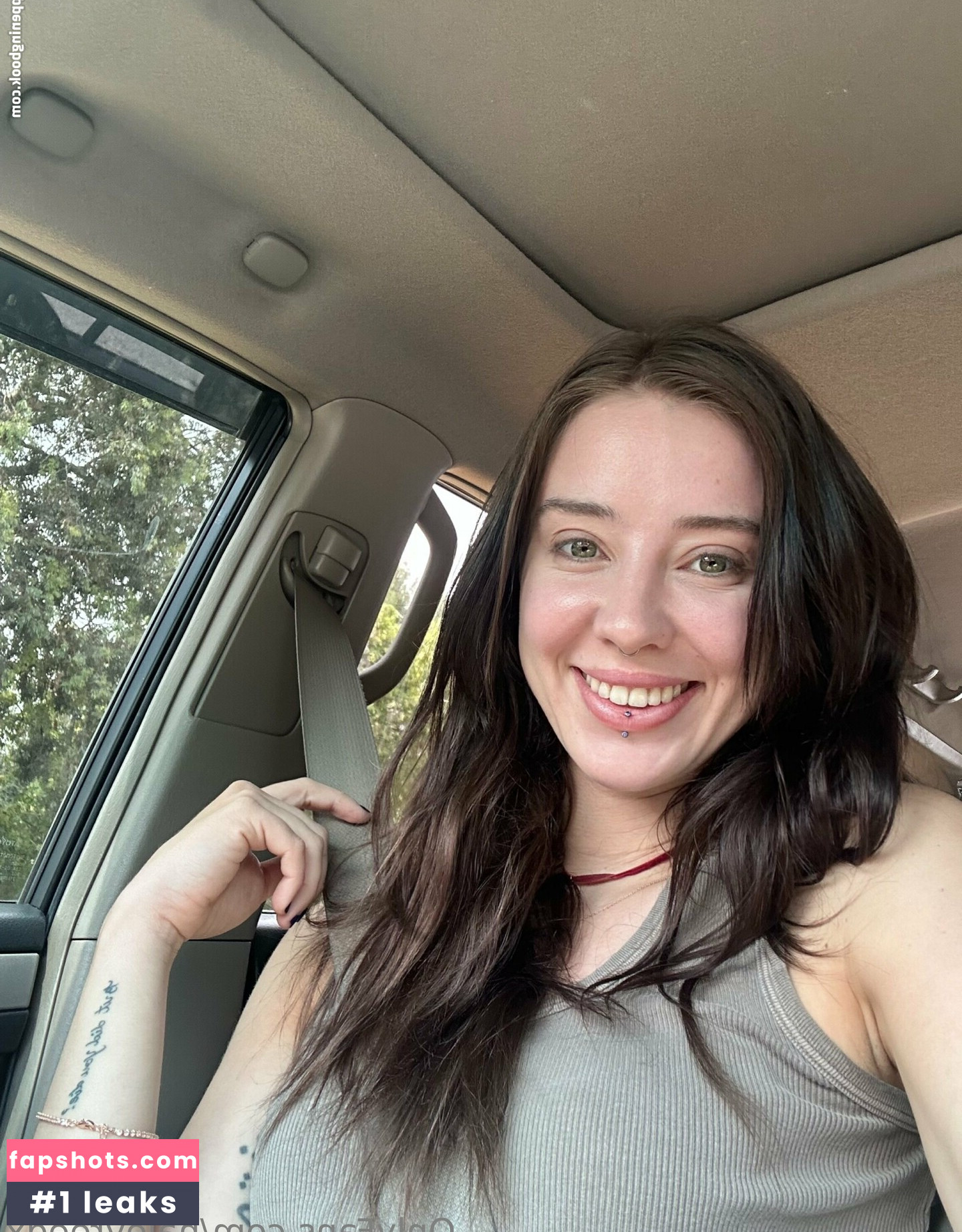 haleyreedx gallery photo #2