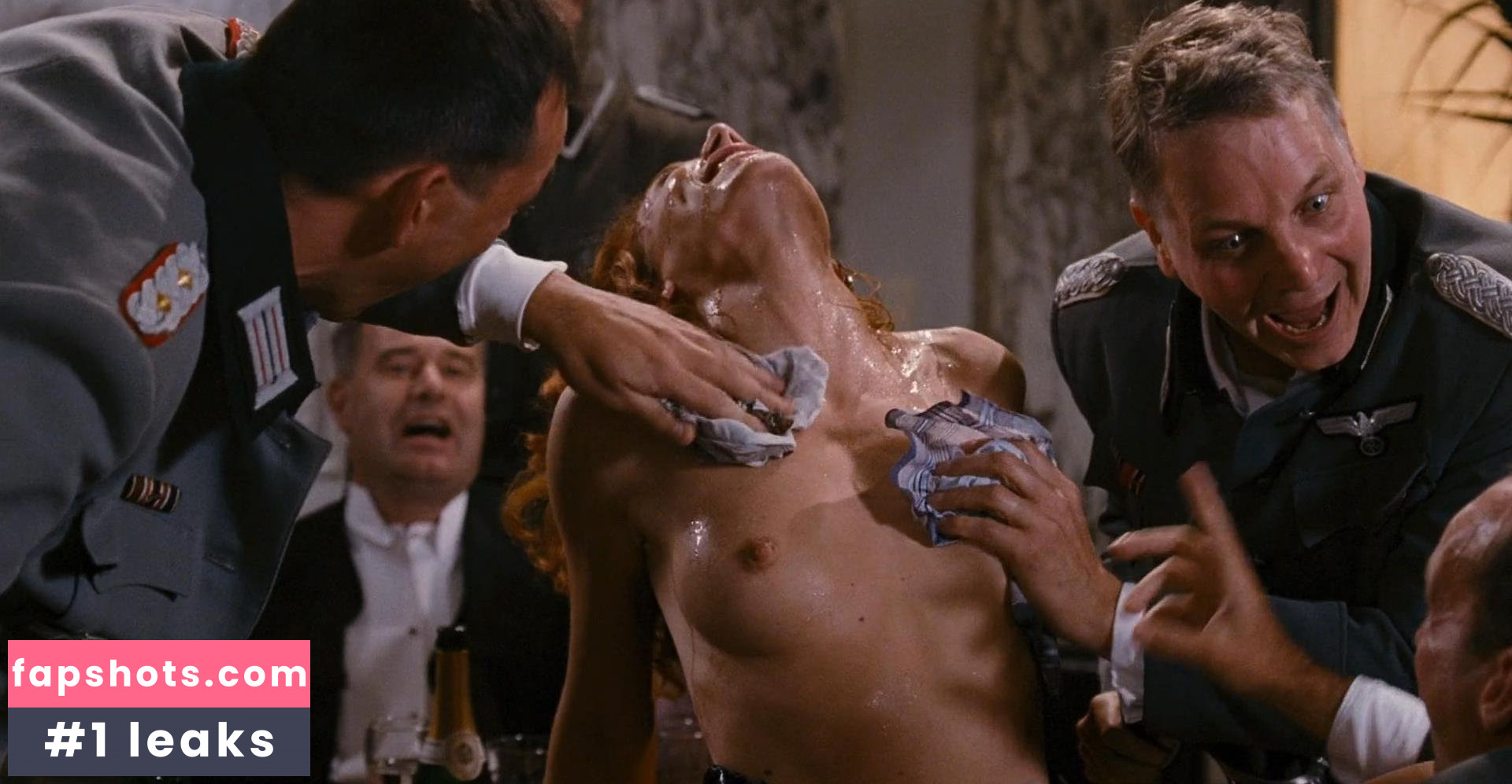 Halina Reijn gallery photo #26