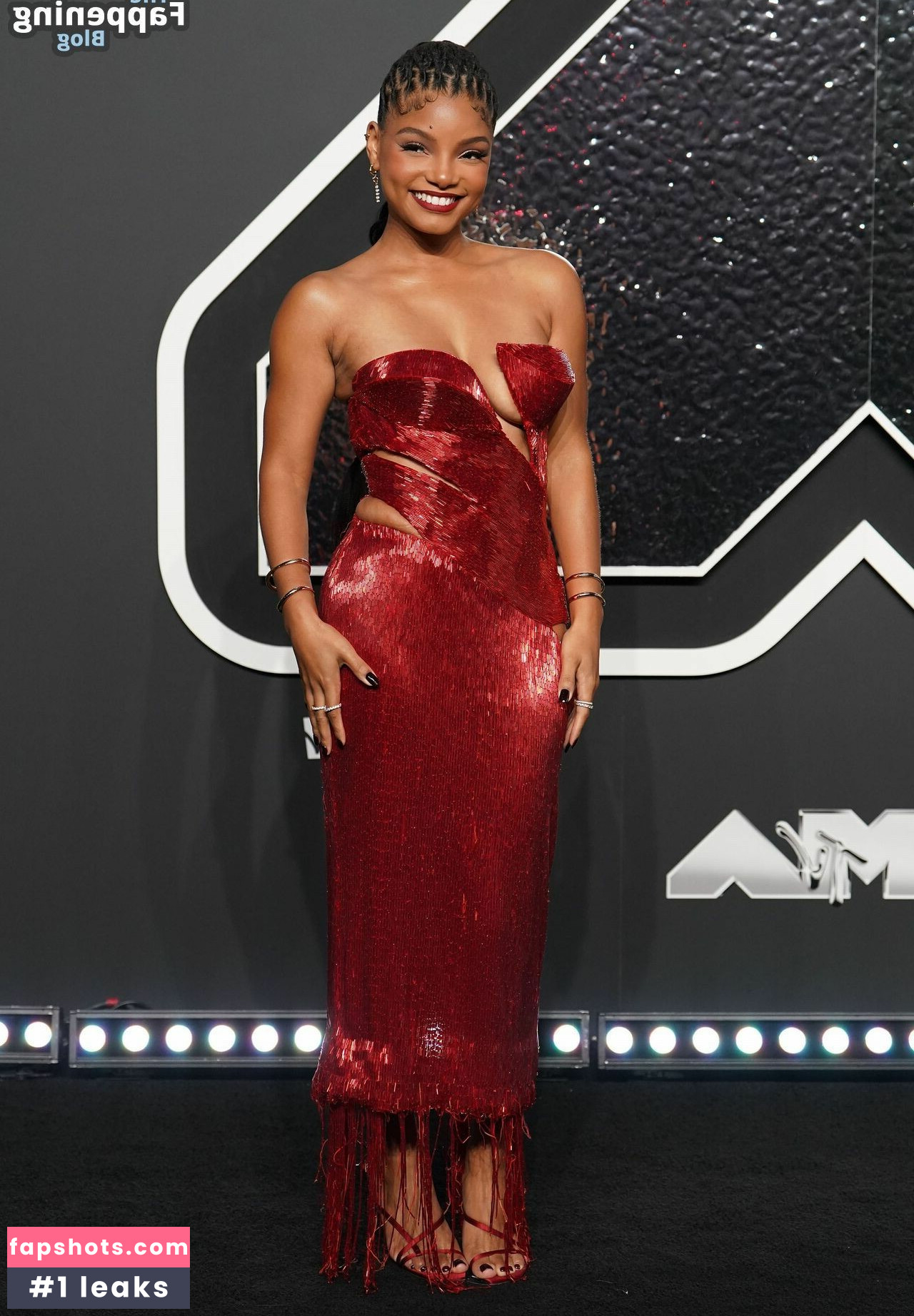 Halle Bailey gallery photo #117