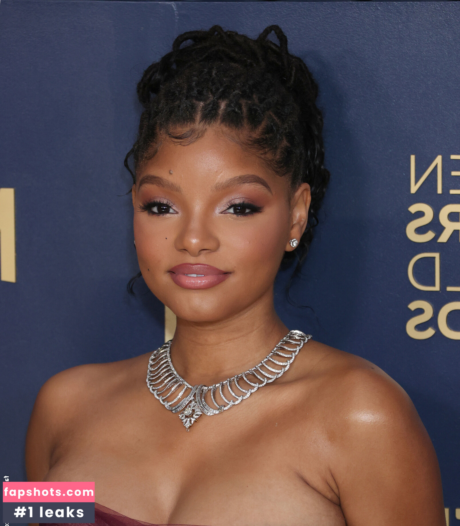 Halle Bailey gallery photo #173