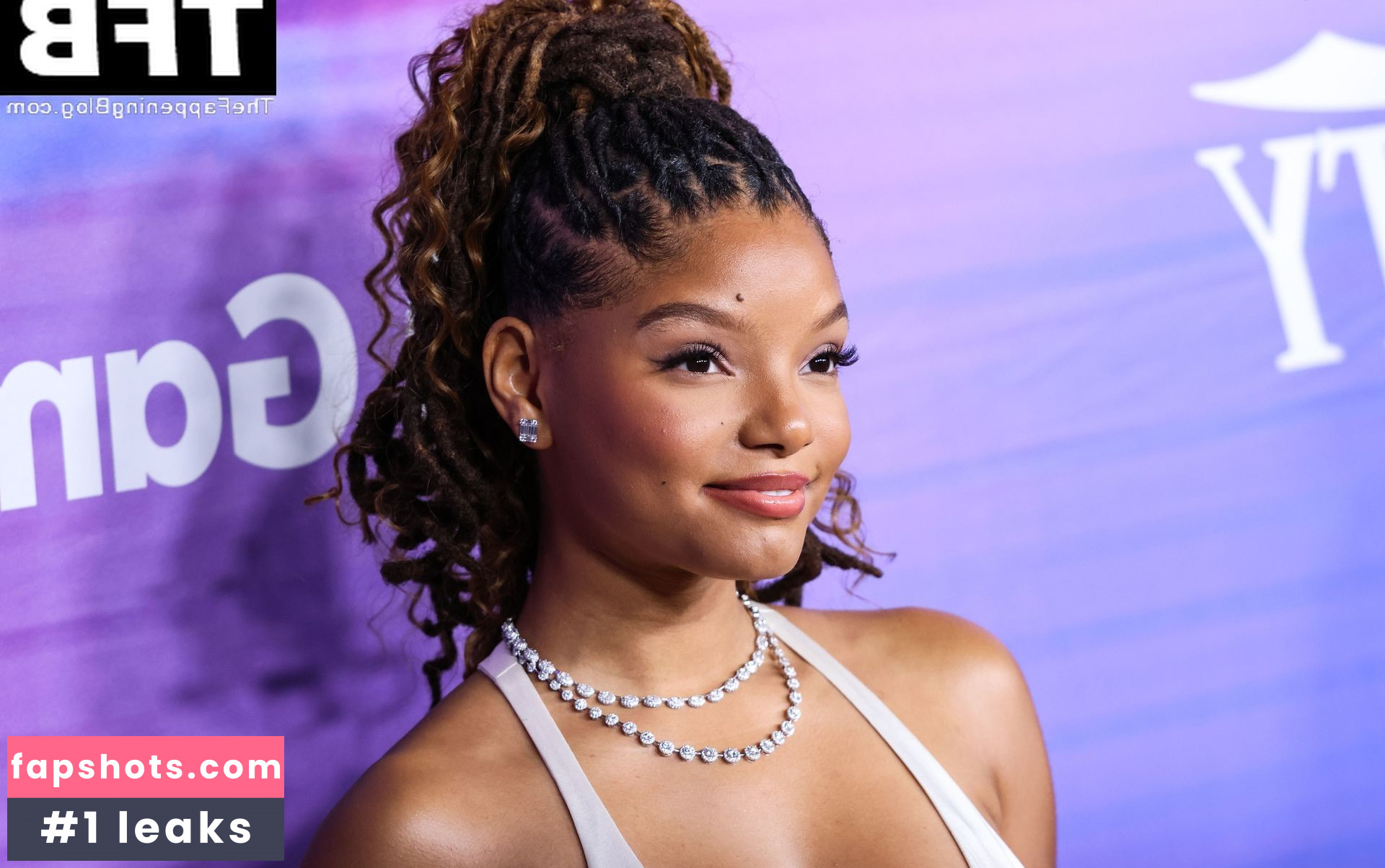 Halle Bailey gallery photo #312