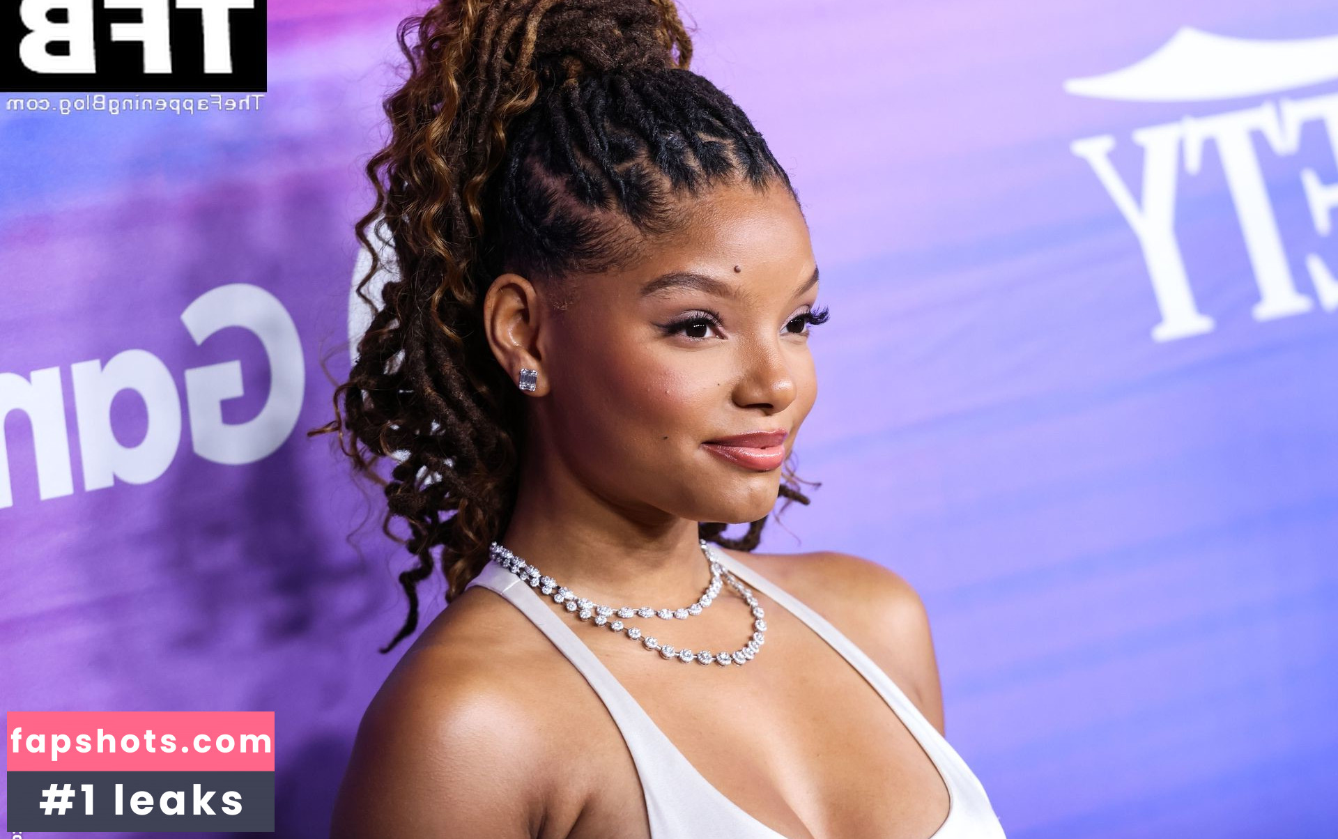 Halle Bailey gallery photo #313