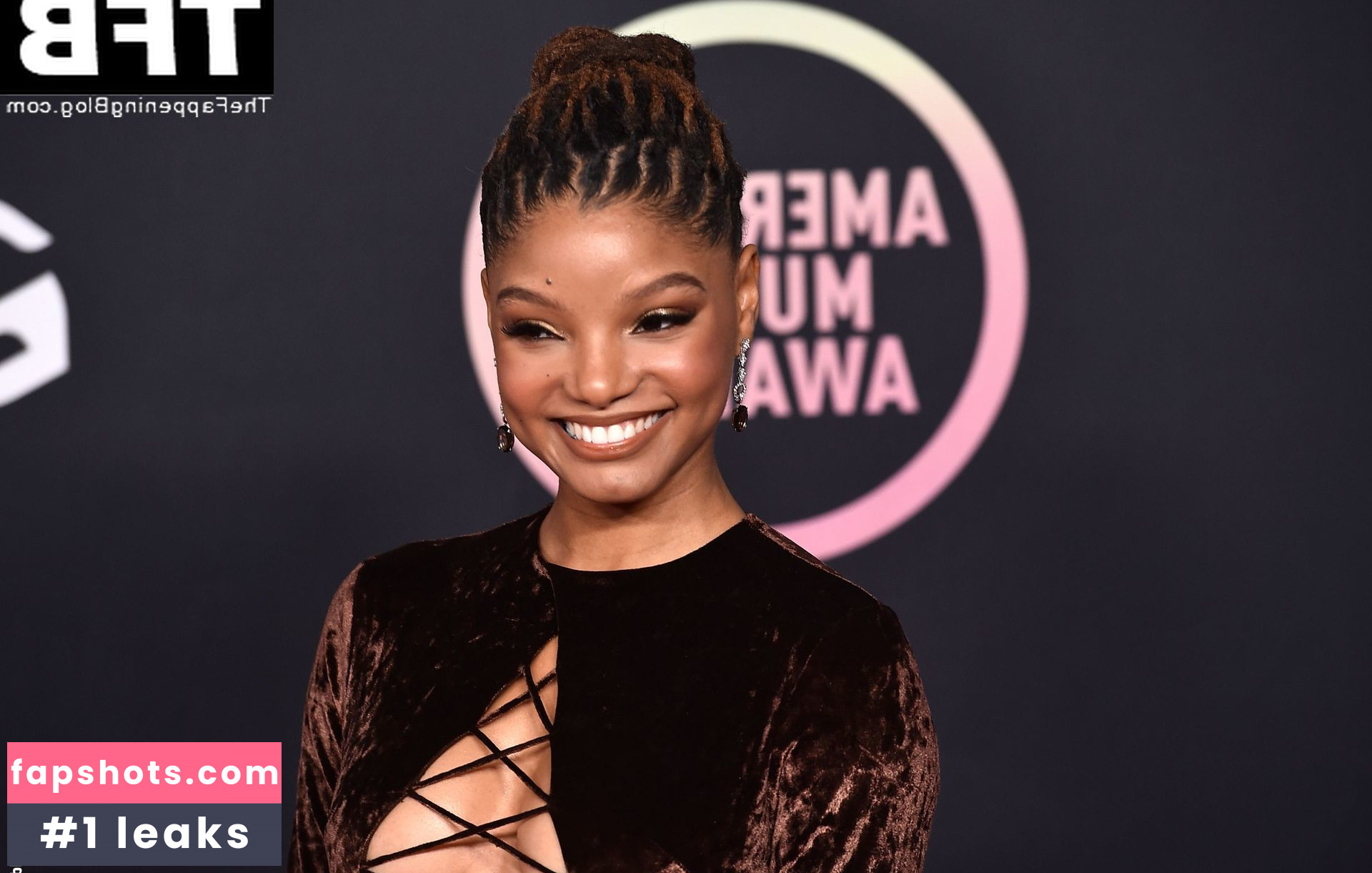 Halle Bailey gallery photo #356