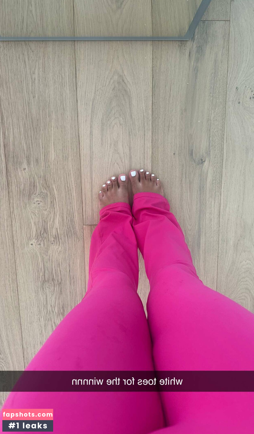 Halle Bailey gallery photo #37