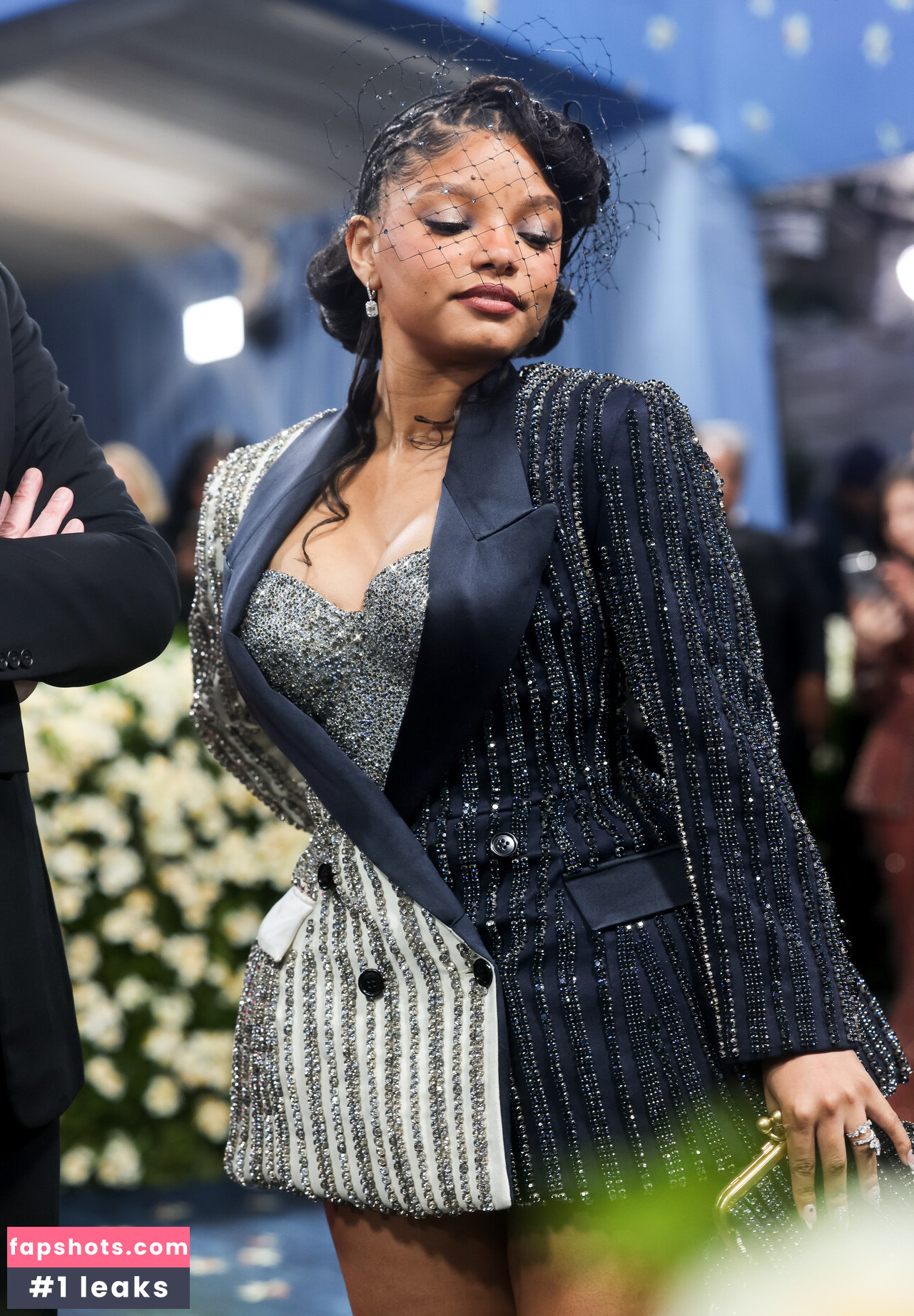 Halle Bailey gallery photo #50