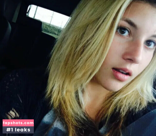 Halle Nottage gallery photo #4