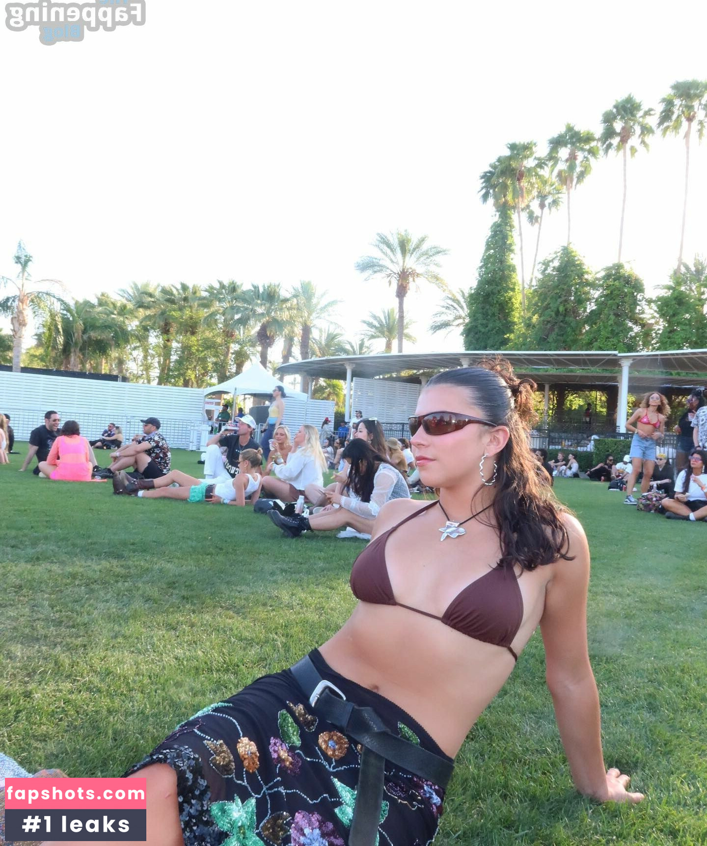 Halle Pitman gallery photo #6