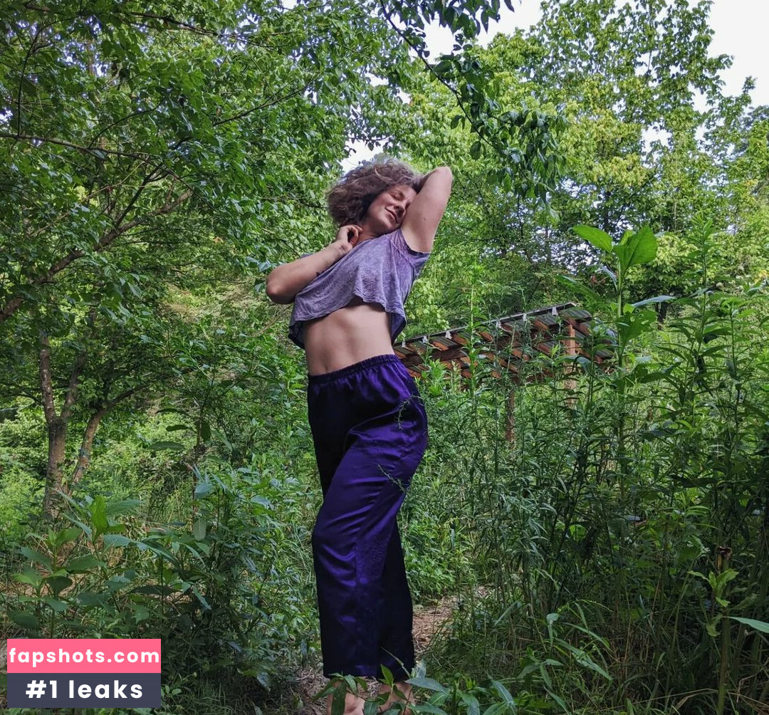 Hallee Hirsh Nude Leaks OnlyFans Photos #13 - LeakJerk