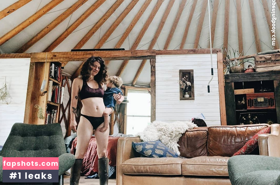 Hallee Hirsh Nude Leaks OnlyFans Photos #34 - LeakJerk