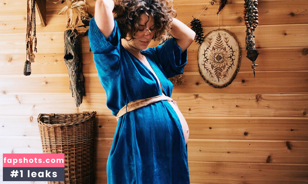 Hallee Hirsh Nude Leaks OnlyFans Photos #8 - LeakJerk